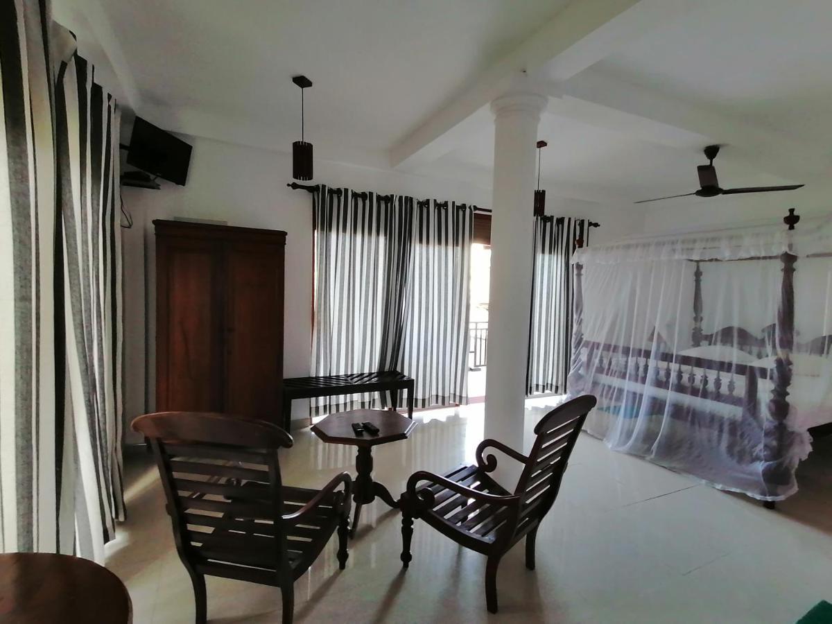 Seaview Deepal Villa Unawatuna Exterior photo